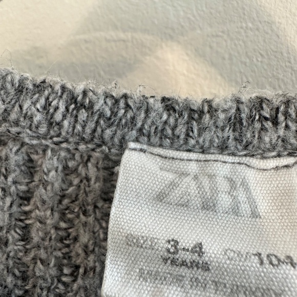 Zara girls cardigan 3/4 - Picture 2 of 3